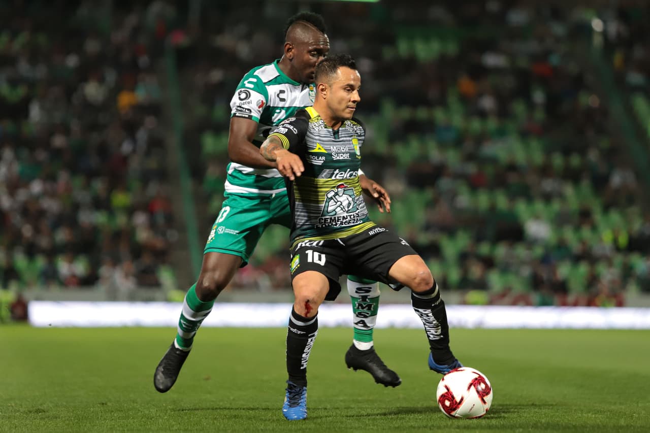 ¡Partidazo en la Comarca Lagunera! Santos vence al León 3-2 con autoridad y dos goles de penal.