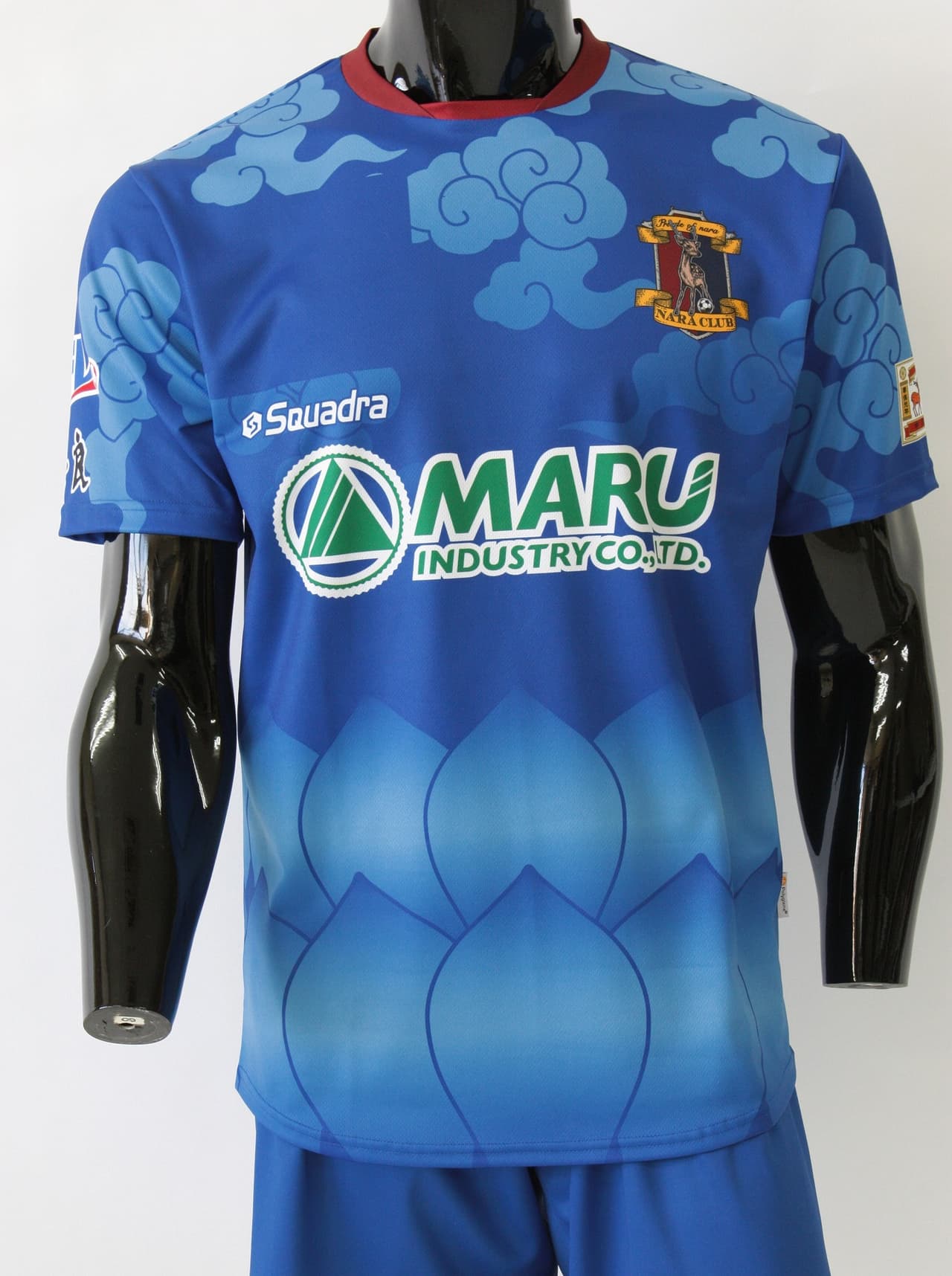 Nara Club - Primer uniforme (Squadra)