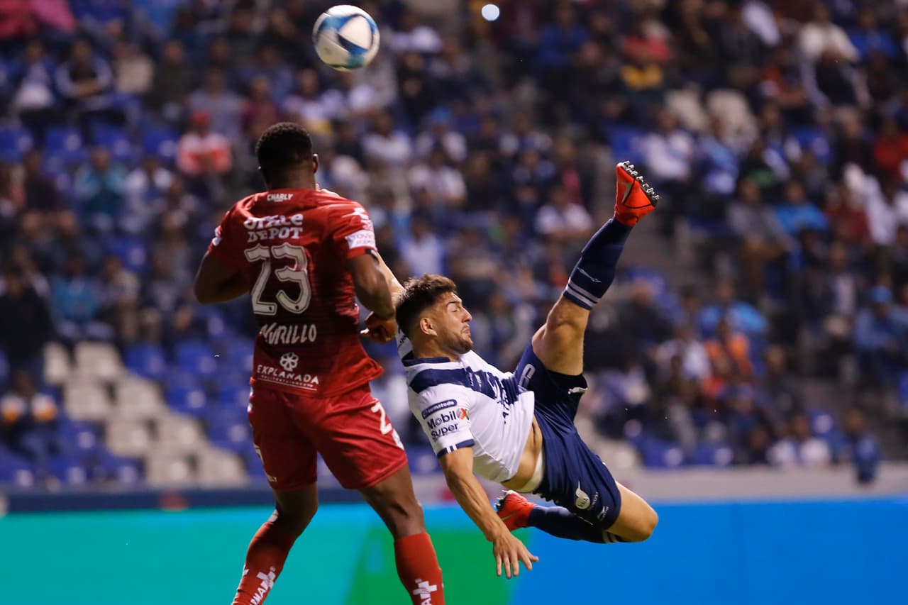 En los dos minutos de reposición el Pachuca pudo perder el partido. Sin embargo, el empate sabe a derrota para los Tuzos de Martín Palermo.