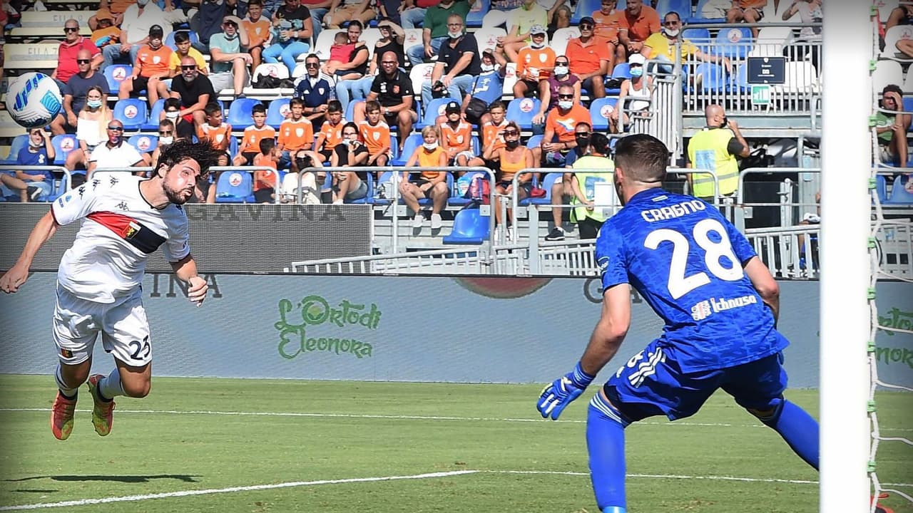 Johan Vásquez sale a la banca en voltereta espectacular del Genoa