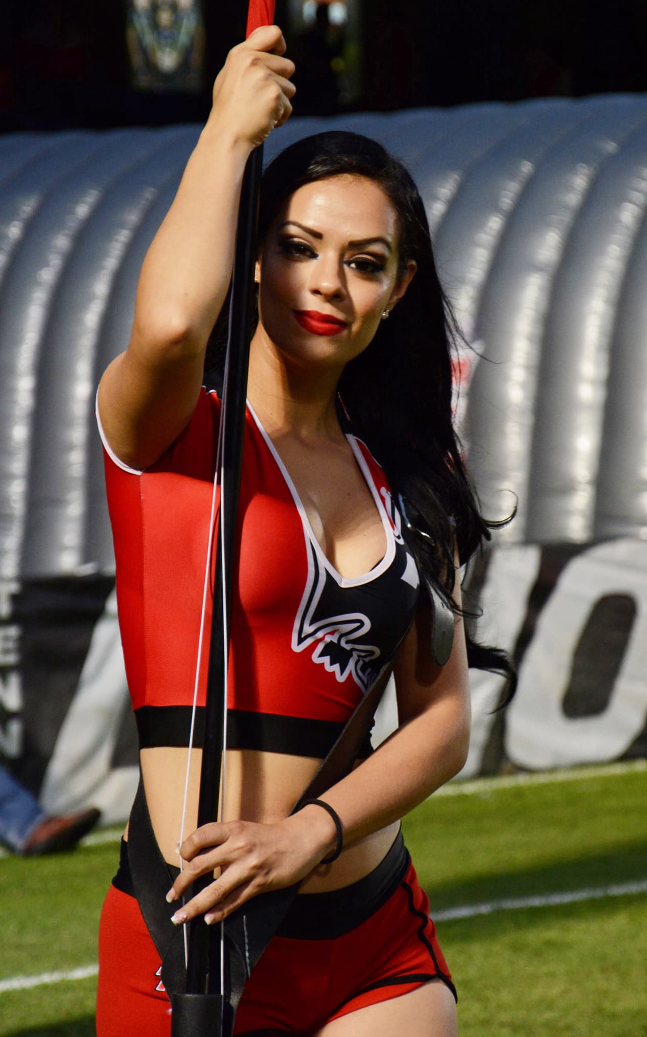 La belleza de las porristas en la fecha 13