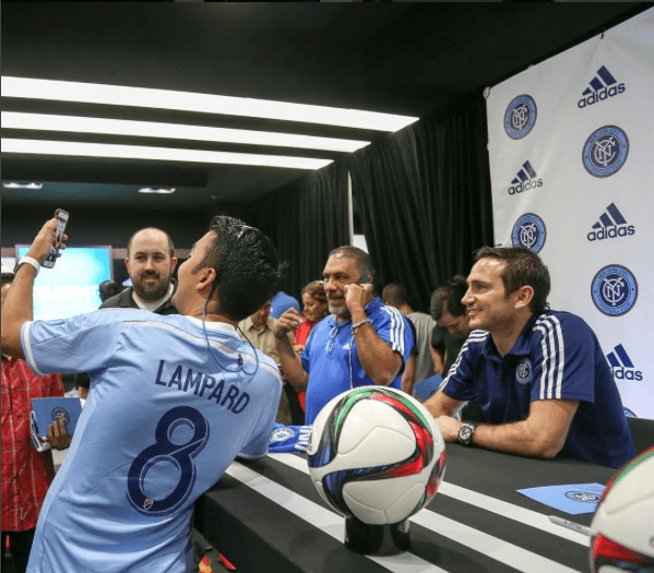 Frank Lampard conoció a los fanáticos del New York City en Puerto Rico en una tienda de adidas.
