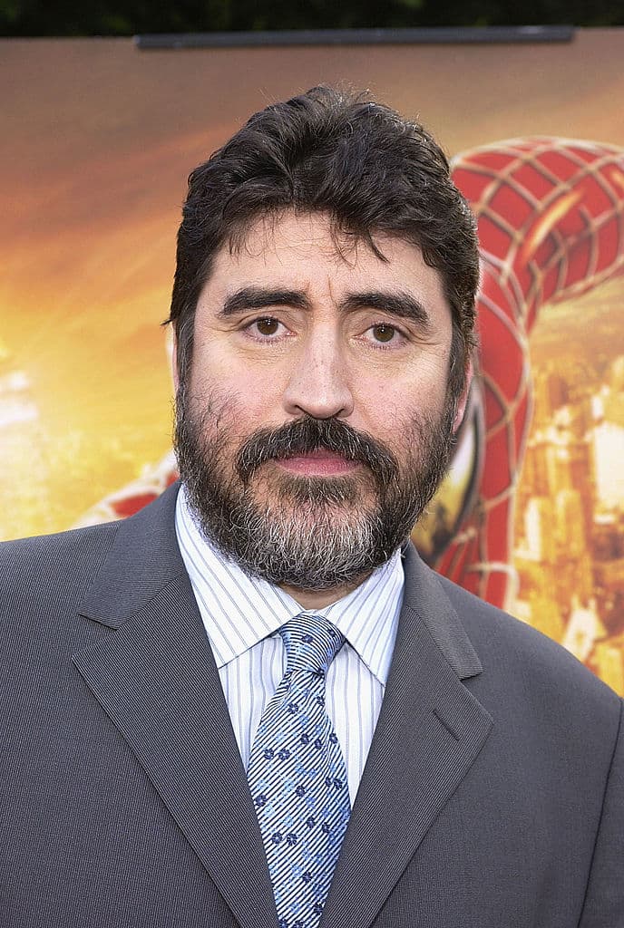 Alfred Molina regresará al mundo arácnido como el Dr. Otto Octavius o mejor conocido como Dr. Octopus.