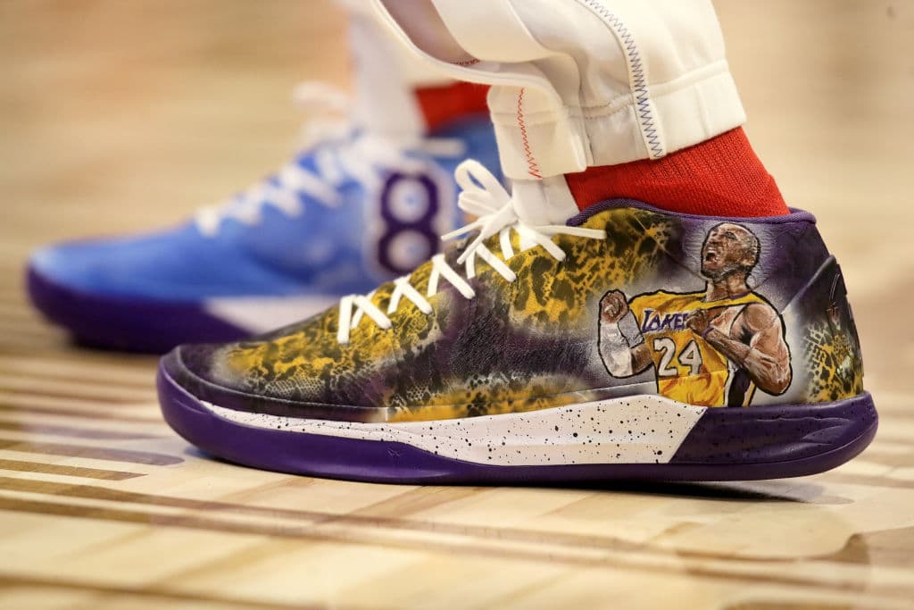 Tenis usados por Pascal Siakam #24 del equipo Giannis, rindiendo tributo a Kobe Briant.