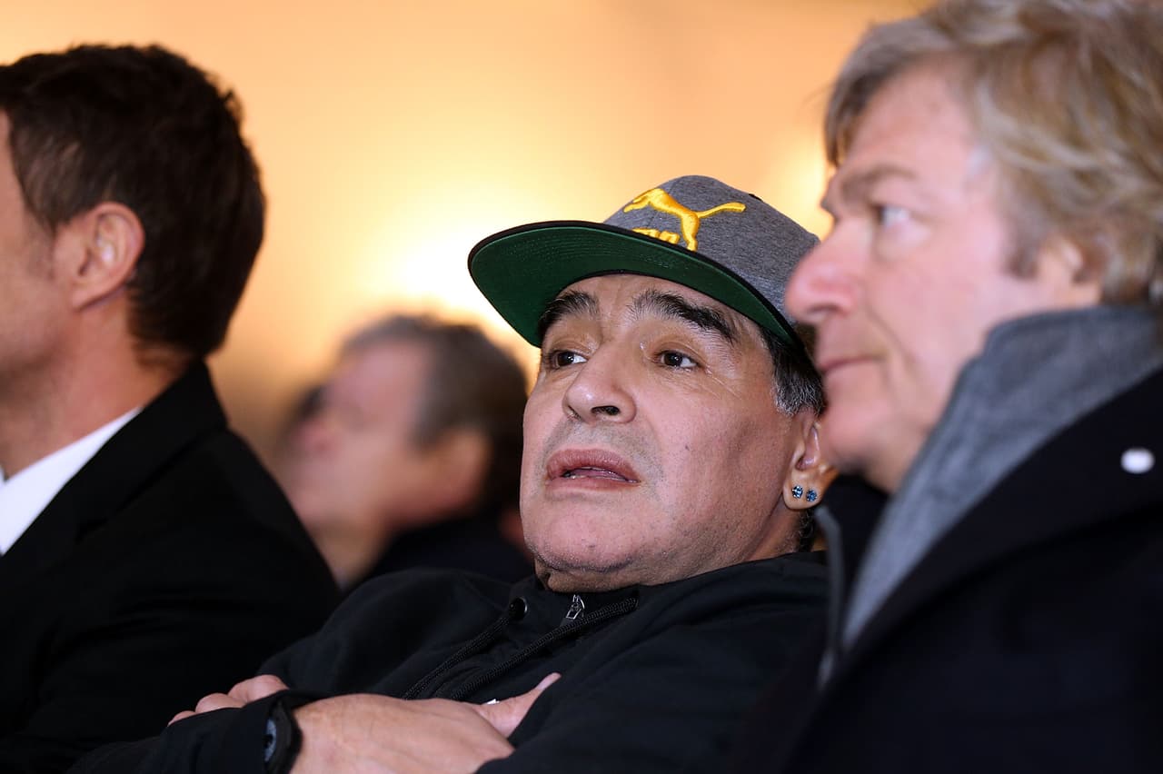 Diego Armando Maradona negó denuncia de su pareja