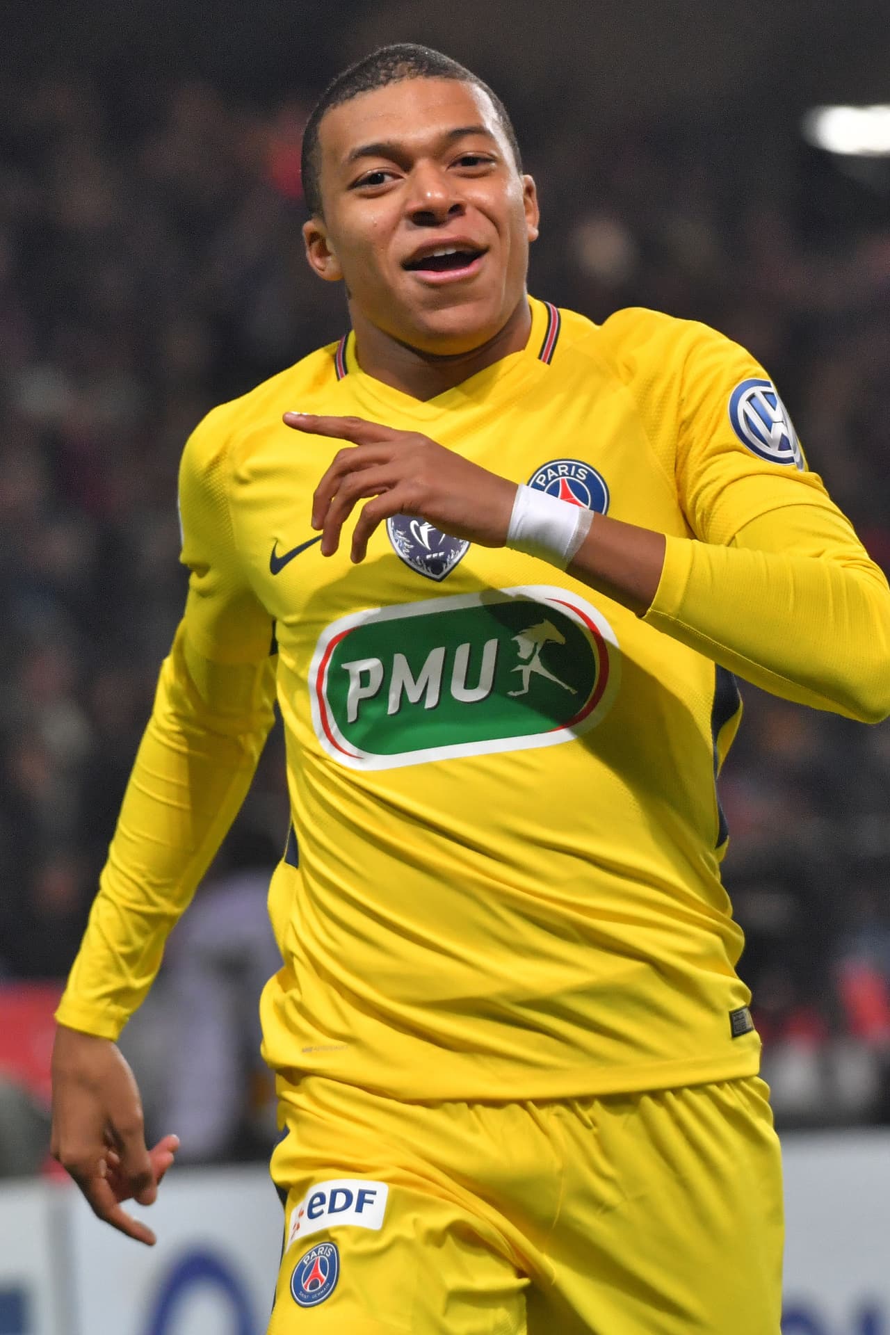 14 goles lleva el joven francés en lo que va de la temporada, siendo esta su primera con el PSG tras brillar en el Mónaco.