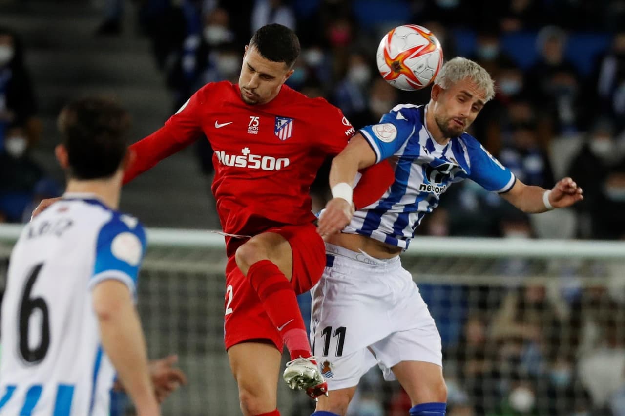 La Real Sociedad deja fuera de la Copa del Rey al Atlético de Madrid con dos goles, cortesía de Adnan Januzaj (33') y Alexander Sorloth (47'), consiguiendo su pase a Cuartos de Final. Héctor Herrera salió como titular a la cancha.