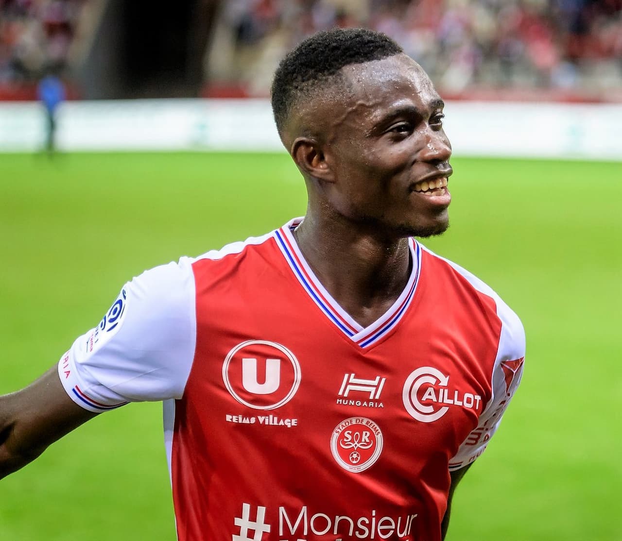 <b>Ghislain Konan</b>, Stade Reims. El lateral izquierdo marfileño del Reims también fue clave en el triunfo 1-0 de su club sobre el OL. Recuperó cinco balones y el 60% de sus centros fueron directo al área.