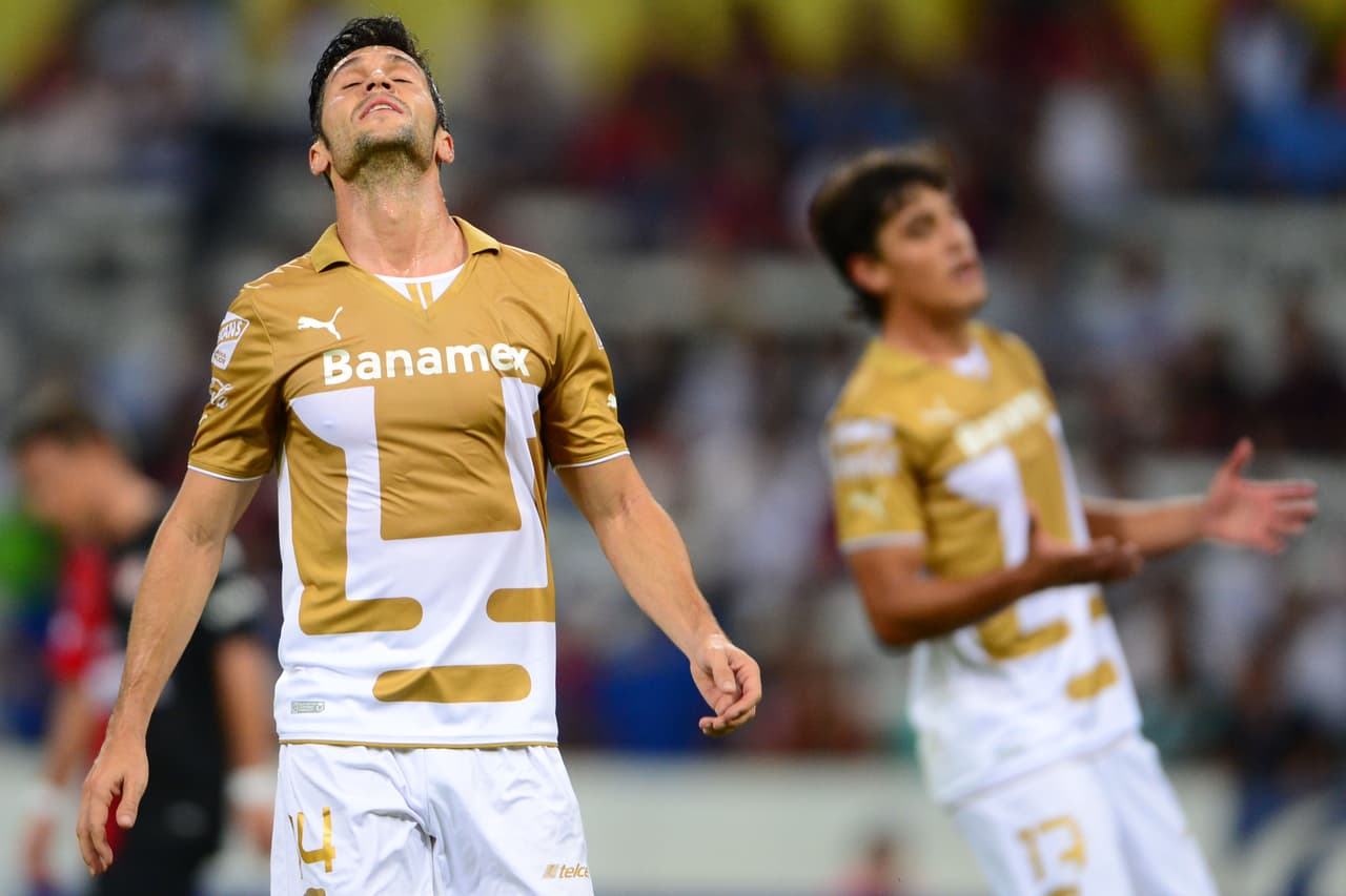 Ni siquiera en la Copa MX pudieron romper el dominio tapatío, ya que los Rojinegros les pegaron 2-1 en su visita en octubre de 2013, para eliminar a la UNAM en los cuartos de final de aquella edición.