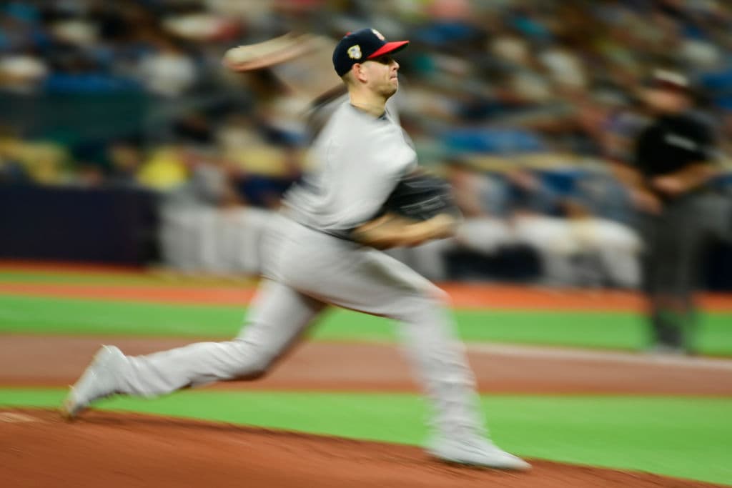 Con estas dos derrotas seguidas los Yankees quedan con marca de 57-31, separándose aún a 6.5 juegos de Tampa Bay y a 9 de Boston.