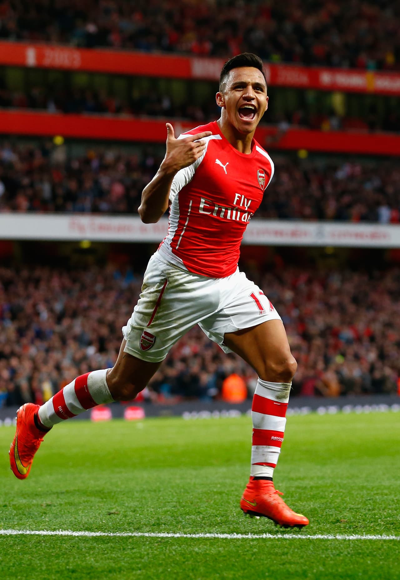 El atacante chileno fue elegido mejor jugador del Arsenal en el año