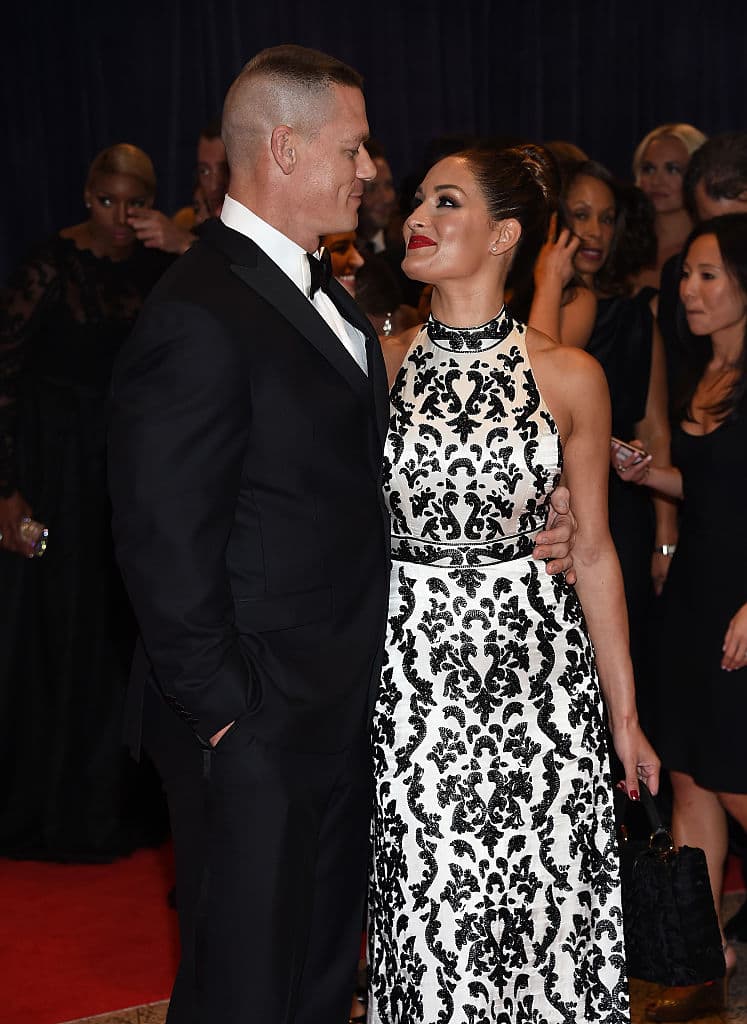 Por su parte, entre Cena y Bella se construía toda una imagen ante los medios de comunicación que los veían enamorados y como la pareja ideal.