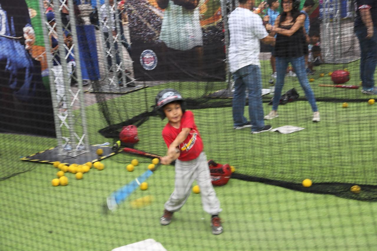 El tradicional Fan Fest fue todo un éxito en la Macroplaza.