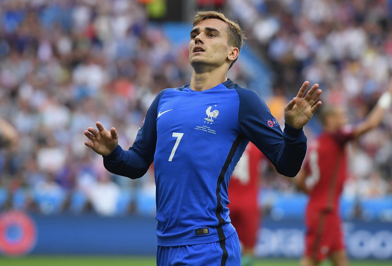 Luxemburgo vs. Francia (25 de Marzo)
<br>Los Galos visitan a una de las selecciones más débiles de Europa y buscarán los tres puntos para seguir comandando el grupo A de Europa.