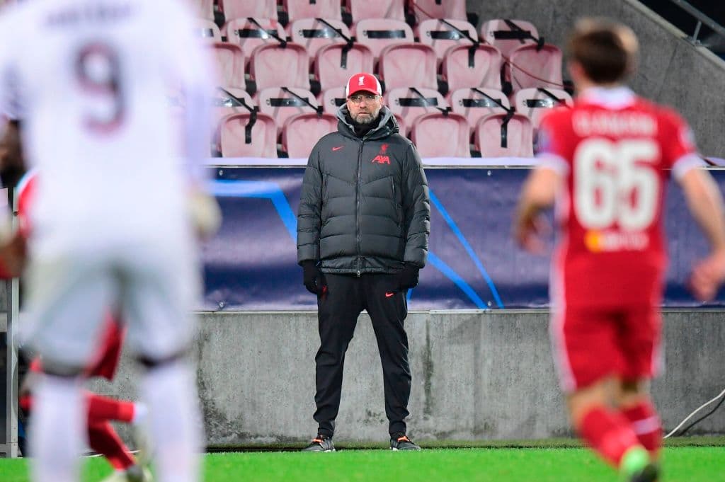 Salah (1’) adelantó con gol de vestidor y Scholz (62’) igualó el marcador luego de cobrar una pena máxima. El conjunto danés ya no tenía posibilidades de continuar compitiendo en el torneo. Los de Klopp se medirán al Fulham en su siguiente duelo de la Premier League.