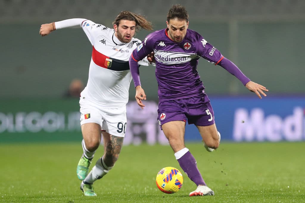 La Fiorentina no tuvo piedad del Genoa y propinó una goliza de 6-0 durante la Jornada 22 en la Serie A. Cristiano Biraghi fue el único en hacer doblete, mientras que Álvaro Odriozola, Giacomo Bonaventura, Dusan Vlahovic y Lucas Torreira sumaron goles para el triunfo de la 'Fiore'; Johan Vasqez no jugó.