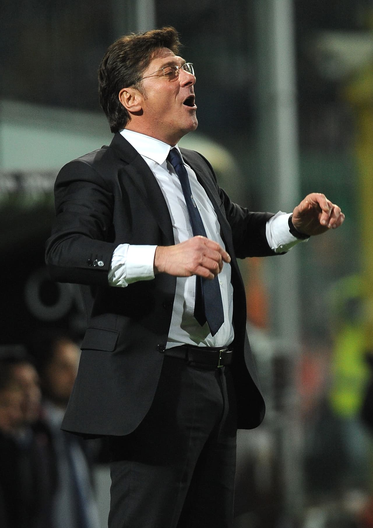 Su entrenador era el italiano Walter Mazzarri, quien empleaba un sistema 3-4-3 que posteriormente se puso de moda en la Serie A.