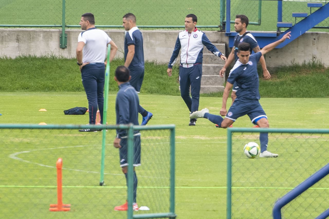La pretemporada en La Noria continúa y el Pedro Caixinha aprovecha para ajustar detalles de cara al debut de la próxima temporada. Este 29 de junio tendrán el primer partido amistoso contra Atlético San Luis.