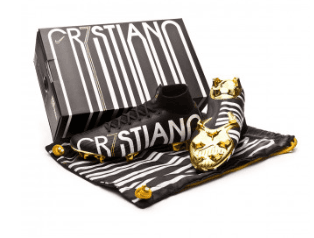 Cristiano Ronaldo usó los Mercurial Superfly VI Elite CR7 Especial Edition FG Black-Metalic vivid gold en la temporada 2018-2019.