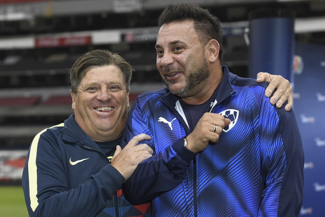 Técnicos y jugadores concedieron entrevistas en un ambiente relajado desde el Estadio Azteca.