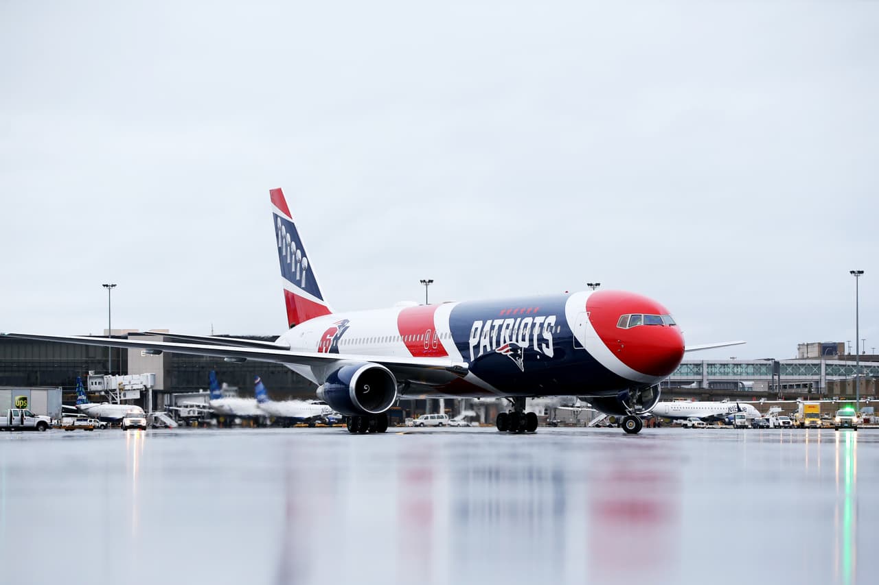 Hace un par de días, los Patriots, único equipo de la NFL con avión propio, apoyaron al gobierno de Estados Unidos, principalmente al estado de Boston con material de alta calidad proveniente de China.
