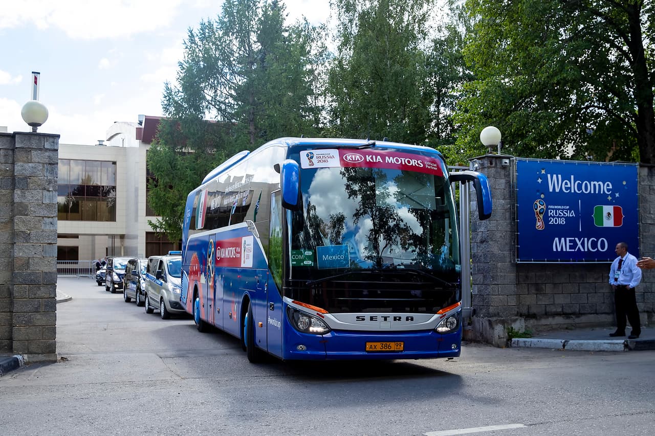 El Tri viajó a Ekaterimburgo para enfrentar a Suecia