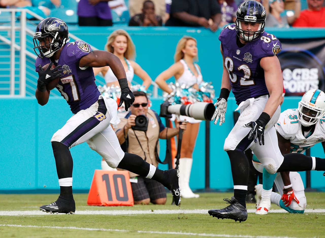 16. Javorius Allen, RB, Baltimore Ravens.- 23 puntos.