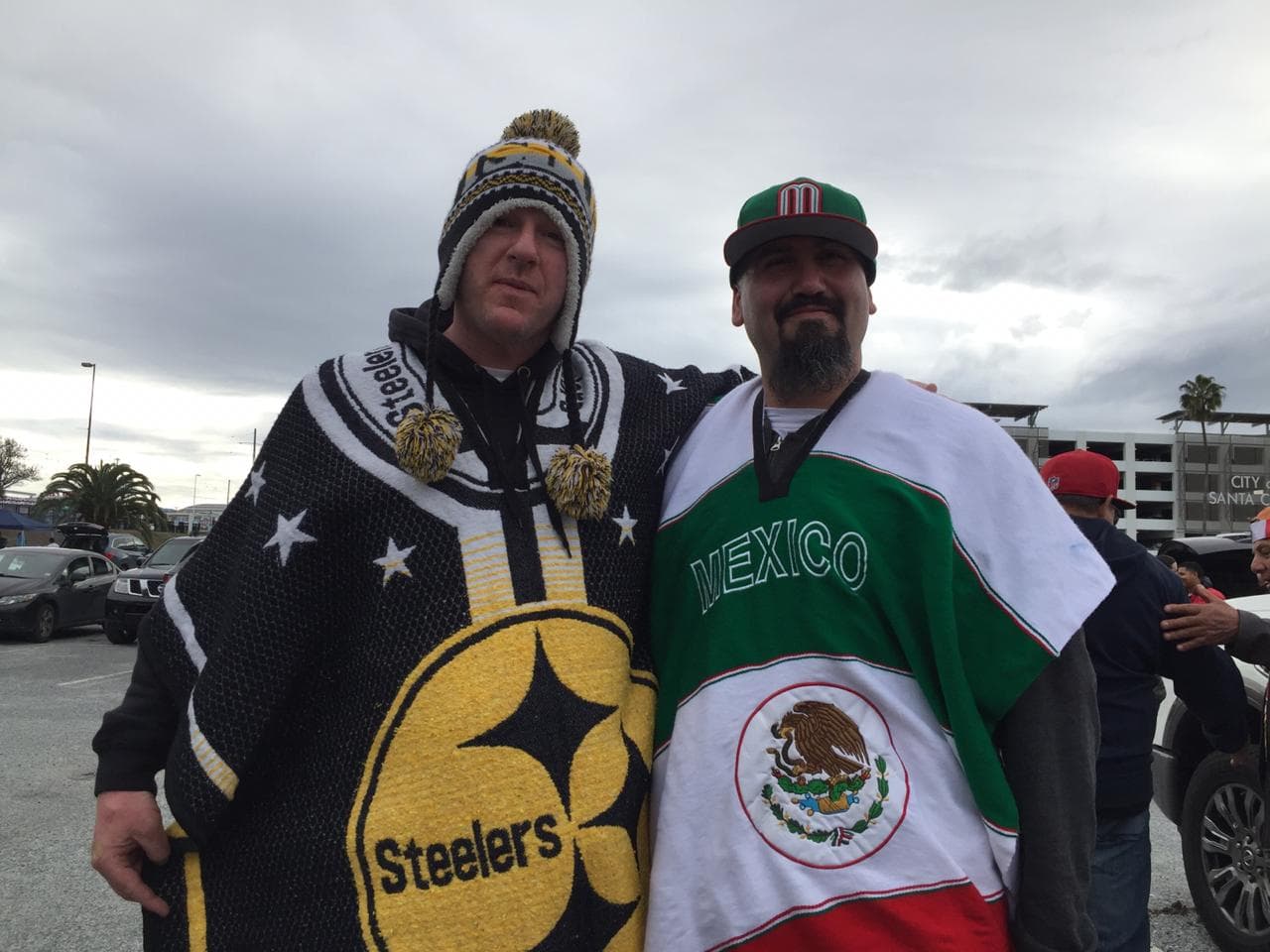 Así se vivió el color previo al partido amistosos internacional entre las selecciones de México y Paraguay en la casa de los San Francisco 49ers, el Levi's Stadium, en Santa Clara, California.