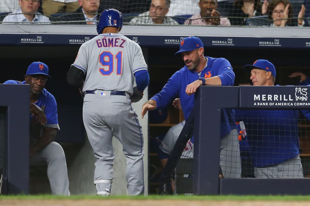 JD Davis y el dominicano Carlos Gómez añadieron sendos cañonazos a la causa de los Mets, para respaldar la serpentina de Jason Vargas (3-3), quien no estuvo tan afinado al comienzo pero se fue fortaleciendo gradualmente.