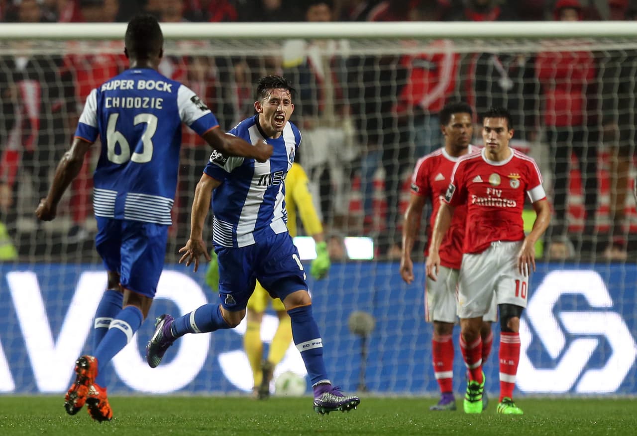 Tres triunfos, dos empates y una derrota, además de anotar dos goles para un buen rendimiento ante su máximo rival.