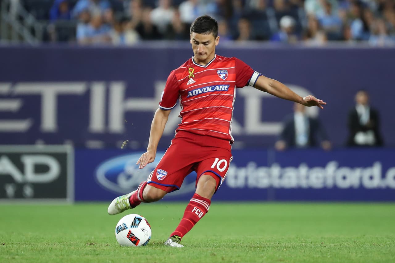 MAURO DÍAZ | El habilidoso volante argentino ha llevado a FC Dallas a ser uno de los mejores equipos de la MLS en temporadas recientes. Fue la gran figura de su equipo que conquistó los títulos de la U.S. Open Cup y el Supporters' Shield.