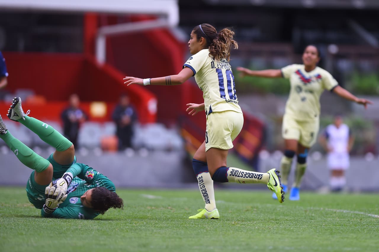 Esbeydi Salazar adelantó a las Tuzas pero Daniela Espinoza y un autogol de Cassidy le dieron la victoria a las azulcremas.