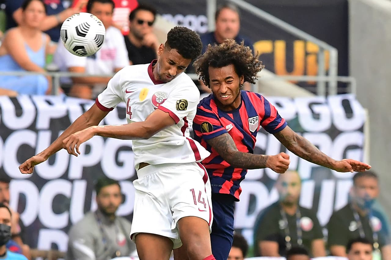 Tuvieron que pasar 16 años para que la Concacaf invitara a otra selección a la Copa Oro. Para la edición del 2021 se decidió invitar a Catar, nación donde se jugó la Copa del Mundo un año más tarde. La selección catarí tuvo buena participación llegando a la Seminales que perdió 1-0 ante Estados Unidos, el eventual campeón.