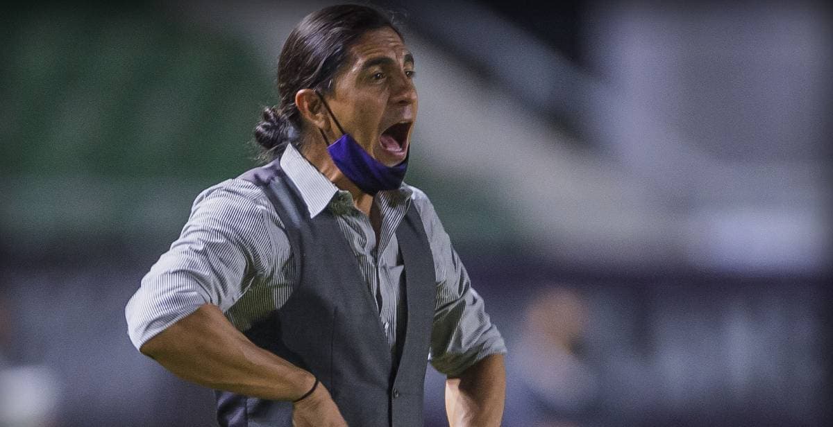 Palencia: “Me asusta que no deciden ir a revisar el VAR”