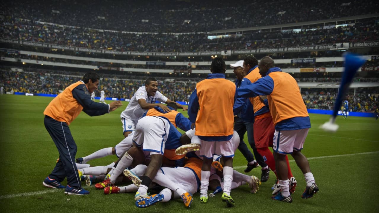 La debacle del Tri rumbo a Brasil 2014 con 'Aztecazo' ante Honduras