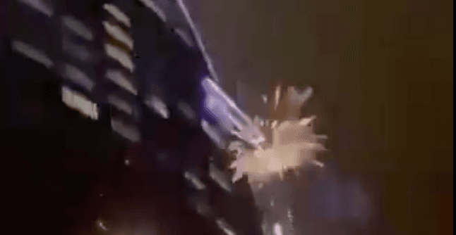 Afición de Barcelona estalla fuegos artificiales en hotel de PSG