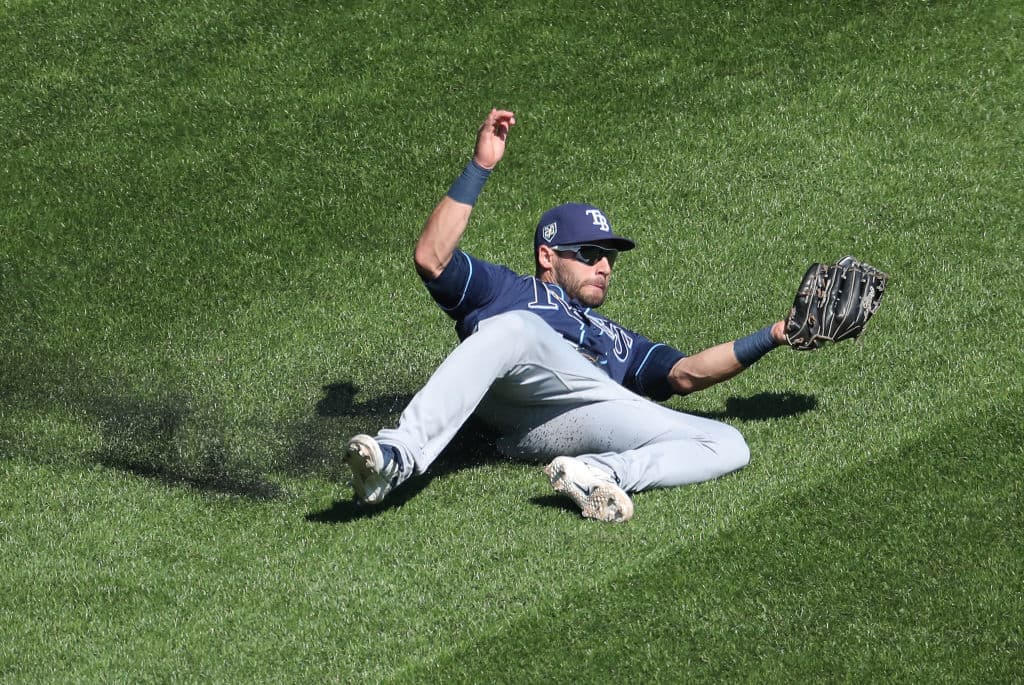 <b>Center Fielder: Kevin Kiermaier (Tampa Bay Rays)</b>. El CF de los Rays se lleva por segunda vez el premio. Empató en primer lugar en las Ligas Mayores en porcentaje de fildeo. Un outfielder espectacular.