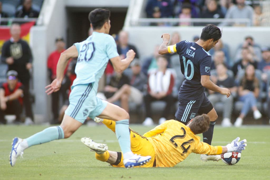 Carlos Vela comanda el goleo del LAFC y la MLS con 34 goles, récord histórico en una temporada.