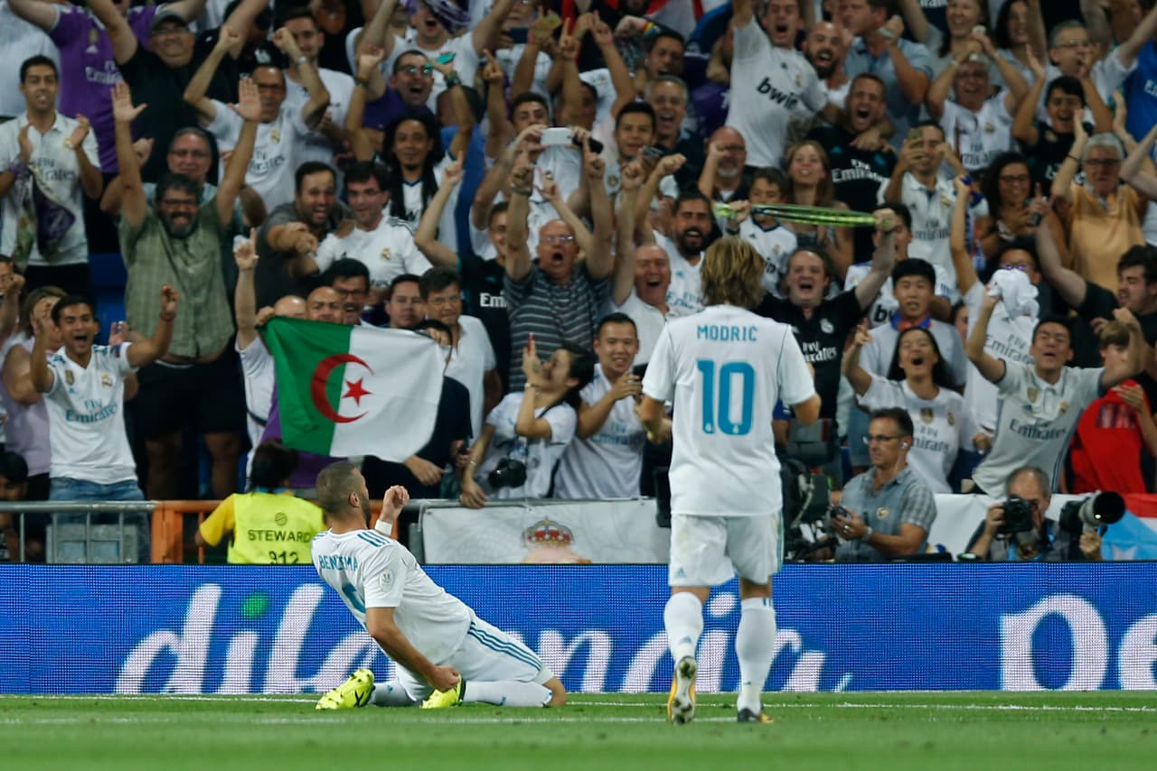 El poderío del local prendió la fiesta del Santiago Bernabéu, en una muestra de contundencia y poderío contra su gran rival.