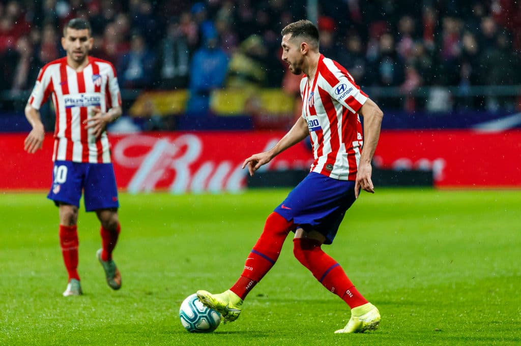 Las diferencias del FC Porto y Atlético para Héctor Herrera