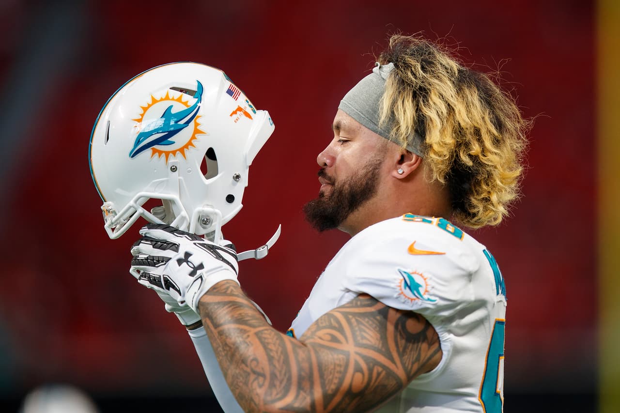 Dolphins despiden a su apoyador Maualuga, luego de ser arrestado