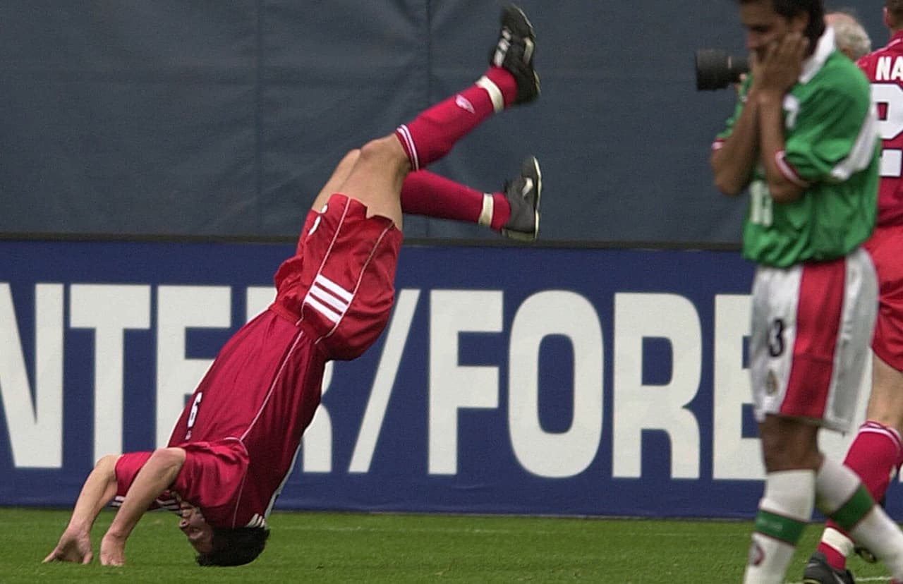 El golpe llegó dos minutos después del inicio del tiempo suplementario con el gol de Richard Hastings.