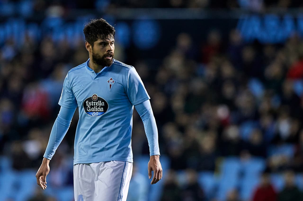 Néstor Araújo: a primera hora del domingo el Celta de Vigo estará visitando al Real Valladolid en busca de su primer triunfo en este 2019 tras tres derrotas al hilo. El defens llega de anotar un gol en la derrota por 2-1 a manos del Valencia.