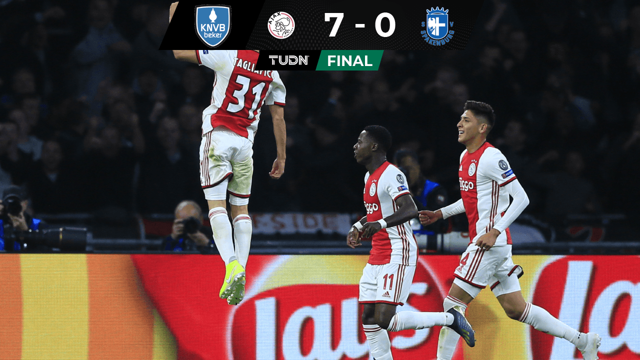 Ajax golea en Copa con Edson Álvarez como titular