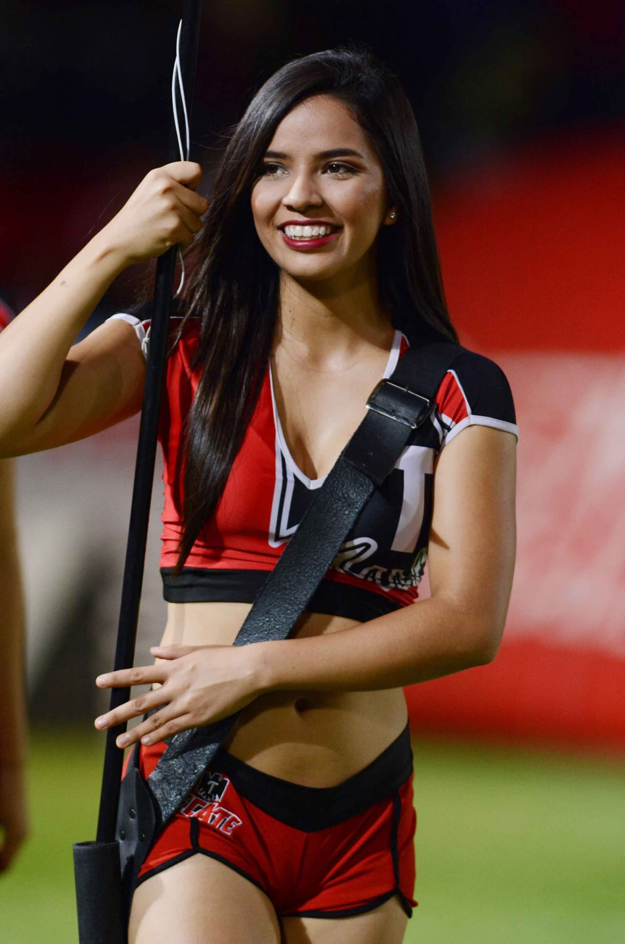 La belleza de las porristas en la fecha 11