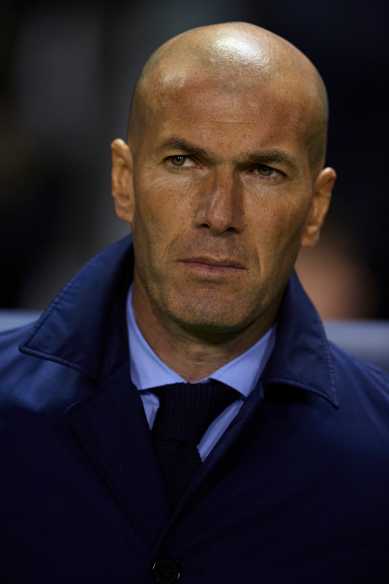 Zidane movería sus piezas en busca de llevarse los tres puntos y los conseguía momentáneamente.