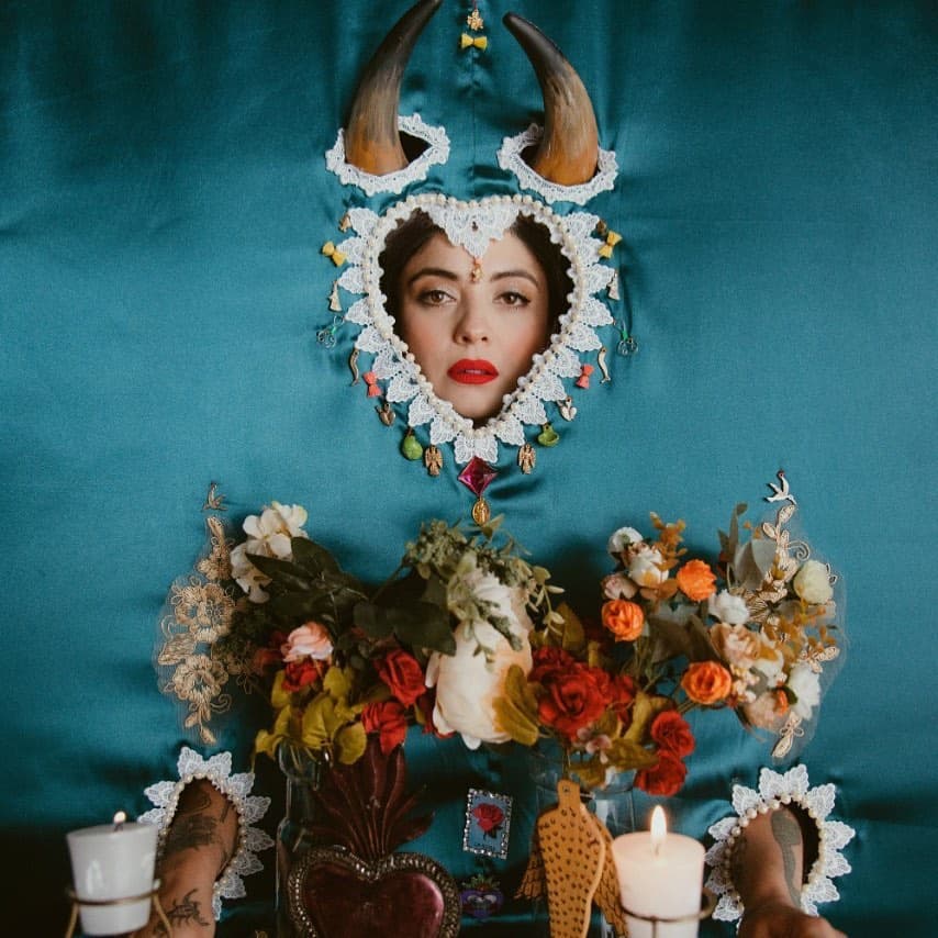 Así fue cómo nació ‘Se me va a quemar el corazón’, su último sencillo y adelanto de este último disco.