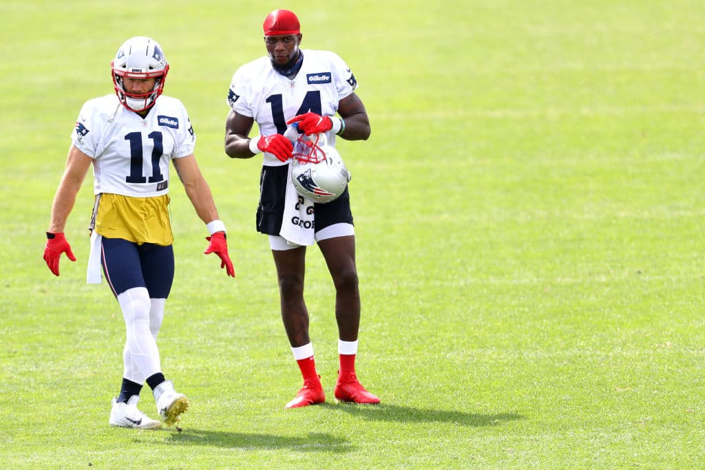 Julian Edelman y Mohamed Sanu | Octubre 25 reciben a los San Francisco 49ers.