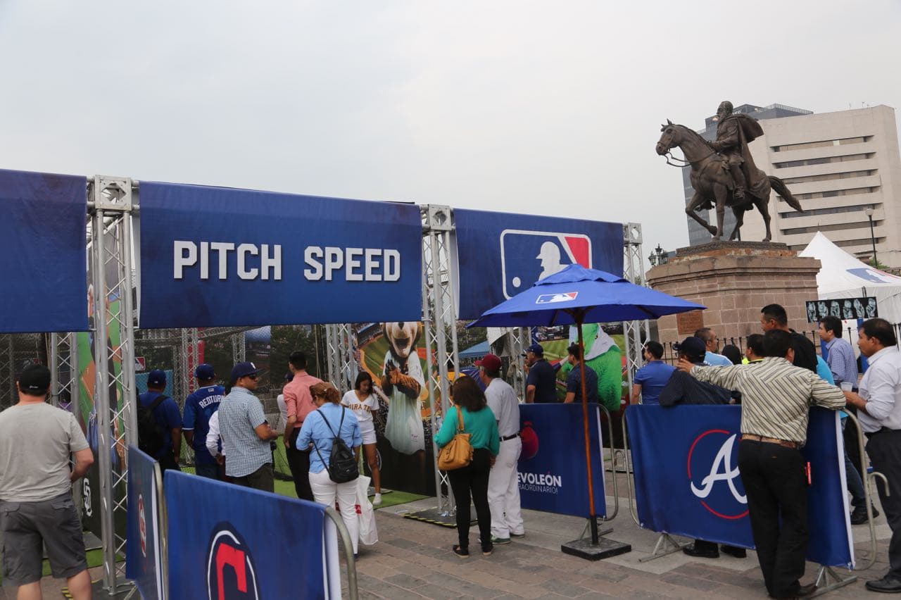 El tradicional Fan Fest fue todo un éxito en la Macroplaza.