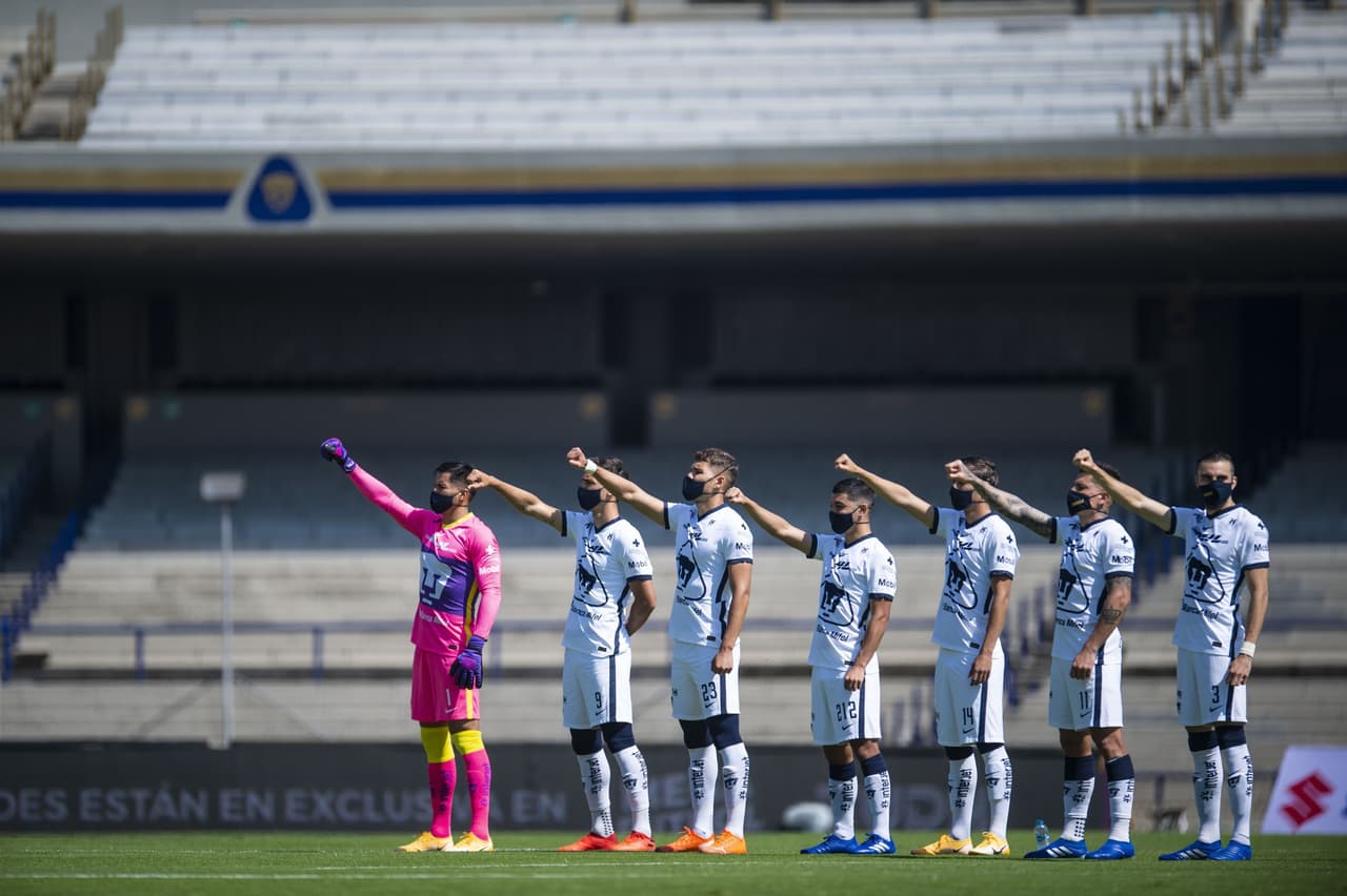 ALFREDO TALAVERA AND PUMAS PLAYERS during the game Pumas UNAM vs Toluca, corresponding to Day 14 of the Torneo Apertura Guard1anes 2020 of the Liga BBVA MX, at Olimpico Universitario Stadium, on October 18, 2020.
<br>
<br> ALFREDO TALAVERA Y JUGADORES DE PUMAS durante el partido Pumas UNAM vs Toluca, correspondiente a la Jornada 14 del Torneo Apertura Guard1anes 2020 de la Liga BBVA MX, en el Estadio Olimpico Universitario, el 18 de Octubre de 2020.